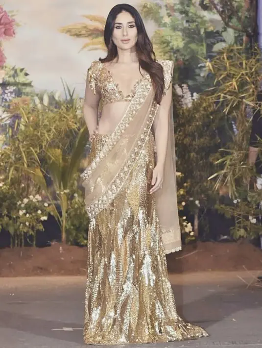 Film Veere Di Wedding sendiri menceritakan tentang persahabatan empat wanita, salah satu di antara mereka akan menikah, karakter ini diperankan oleh Kareena Kapoor. (Foto: instagram.com/therealkareenakapoor)