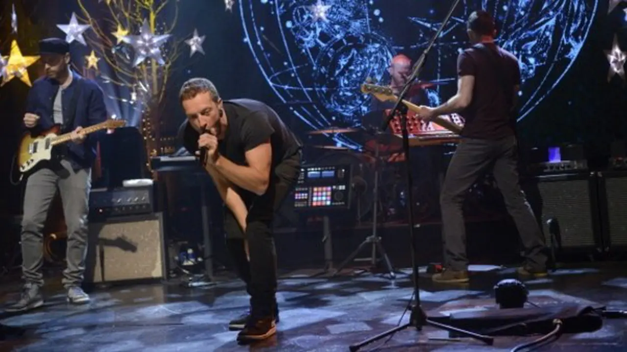 Temukan Kisah Cintamu Sendiri di Videoklip Terbaru Coldplay