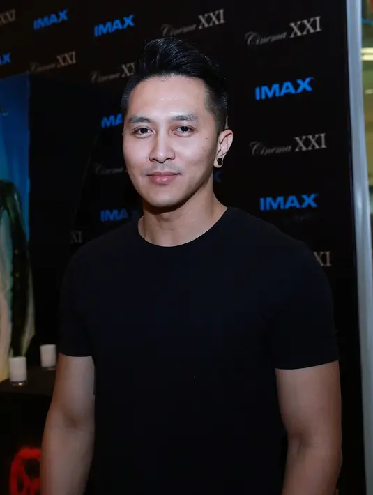 Meski menyukai film horor, Demian tidak mempunyai pikiran untuk menjadi seorang aktor. Sebagai seorang pesulap ia lebih memilih menjadi sutradara atau ‘script writer’. (Deki Prayoga/Bintang.com)