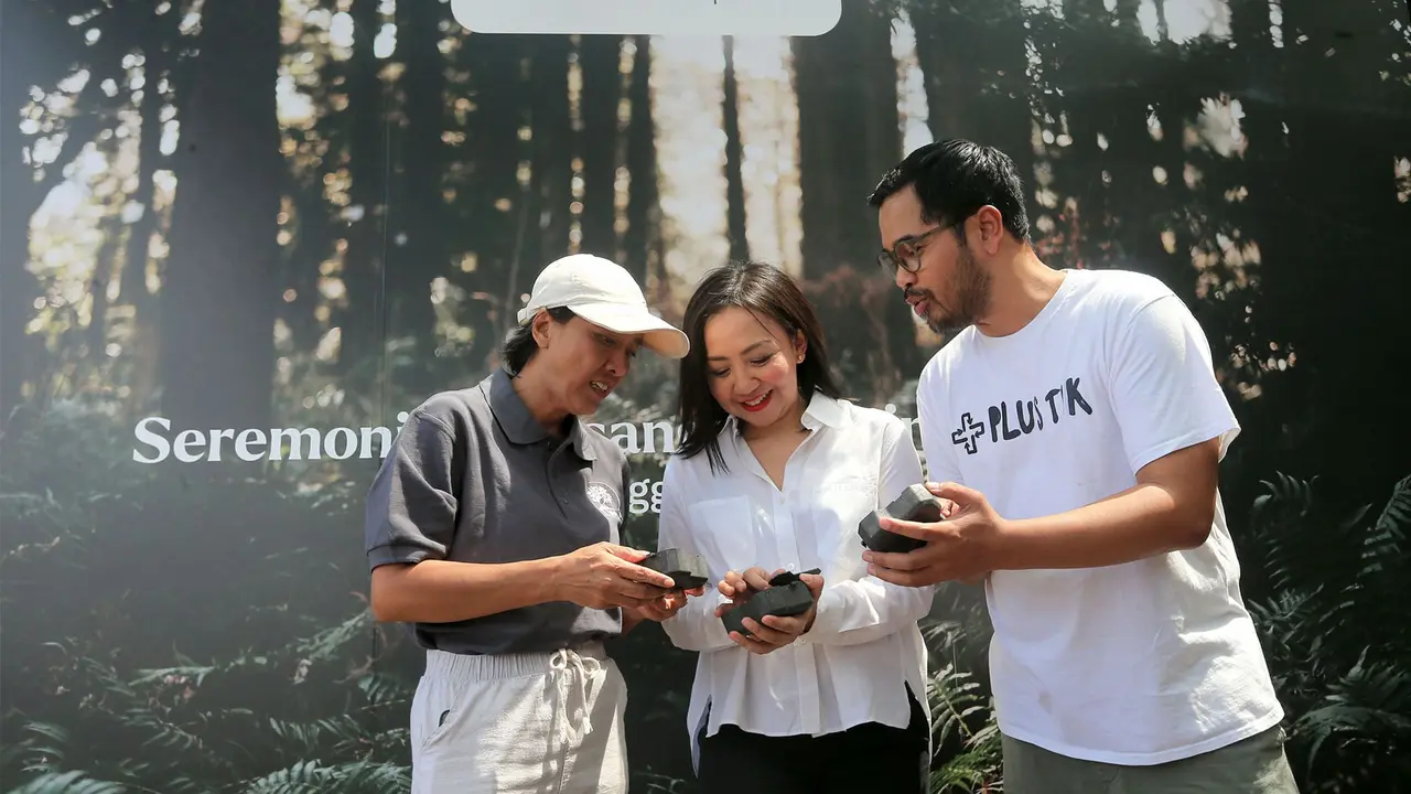 Sukses dengan Program Luggage Trade-in, Samsonite Buat 100.000 Paving Block Hasil Daur Ulang, untuk Melindungi 1.000 Meter Persegi Taman Mangrove