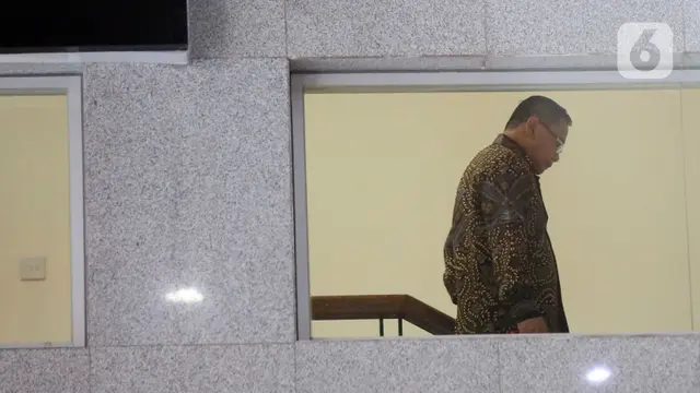 6 Jam Lebih Bupati Pati Sudewo Diperiksa KPK Terkait Kasus Suap Proyek Jalur Kereta Api