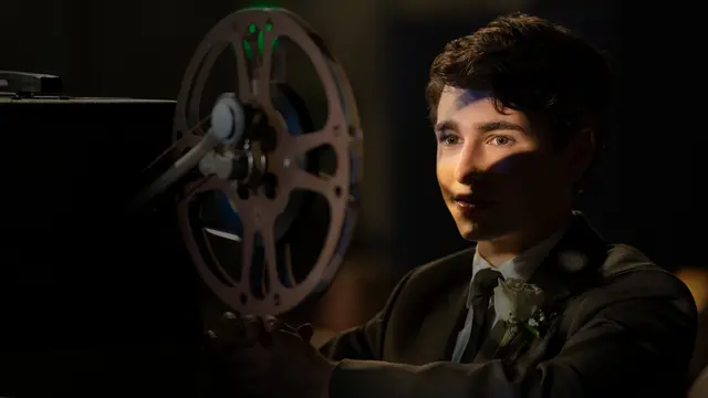 Gabriel LaBelle sebagai Samuel dalam The Fabelmans. (Foto: Dok. Amblin Entertainment/ Reliance Entertainment/ Universal Pictures)