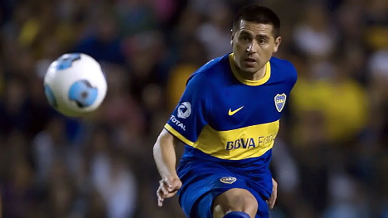 juan-roman-riquelme-131109c.jpg