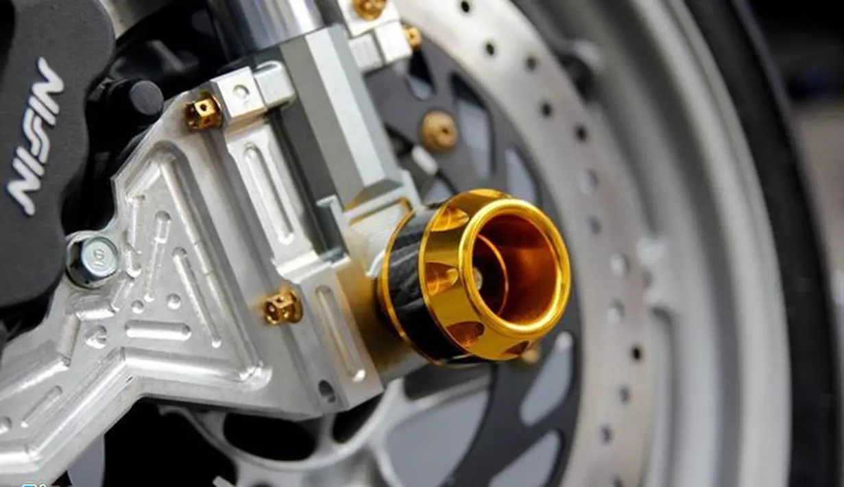 Yamaha Jupiter MX King 150 Modifikasi ala Lamborghini SV - Photo Otosia.com