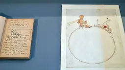 Lukisan cat air dari 'The Little Prince' karya Antoine de Saint-Exupery di Balai Lelang Artcurial Paris, 17 Mei 2017. Gambar ukuran A4 yang menunjukkan tokoh anak-anak sedang menyaksikan matahari tenggelam terjual sekitar Rp4,37 miliar. (REMY GABALDA/AFP)