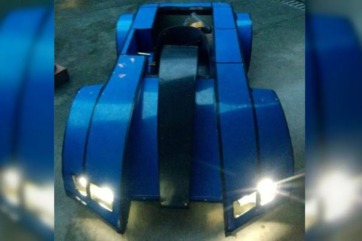 Mahasiswa Buat Mobil Listrik Gokart 8 Juta