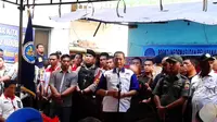 Kepala BNN Komjen Budi Waseso blusukan ke Kampung Kubur, Medan, Sumatera Utara. (Liputan6.com/Reza Perdana)