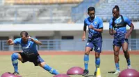 Shopee Liga 1 2020 Ditunda, Supardi Nasir Ajak Pemain Persib Menjaga Motivasi