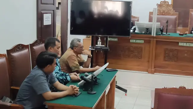 sidang putusan praperadilan MAKI melawan Komisi Pemberantasan Korupsi (KPK).