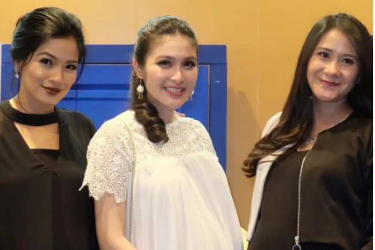 Ryana Dea, Sandra Dewi dan Titi Kamal