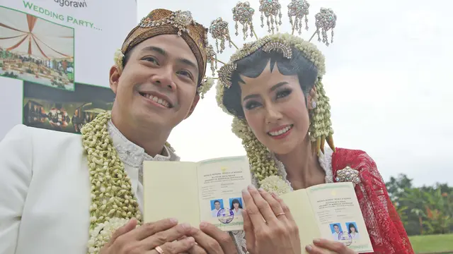 Ardina Rasti dan Arie Dwi Andika