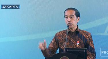Presiden Joko Widodo (Jokowi) mengaku tak menyesal saat memutuskan untuk tidak melakukan lockdown pada saat awal Covid-19 menghampiri di Indonesia.