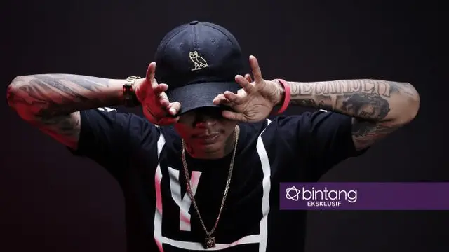 Editor Says: Pilih Jadi Fans atau Haters Young Lex?