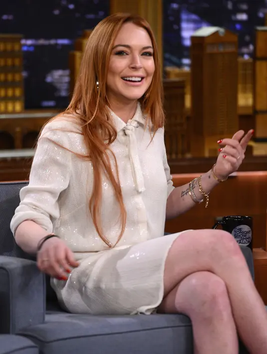 Kabar terbaru datang dari aktris dan juga penyanyi Lindsay Lohan. Aktris ini telah dikabarkan menjalin kasih dengan pria yang lebih muda 7 tahun darinya. (AFP/Bintang.com)