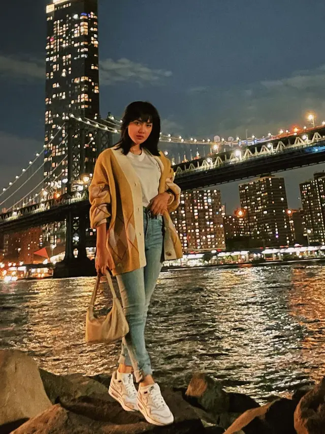 6 Potret Liburan Cita Citata di New York, Nikmati Waktu Sendiri