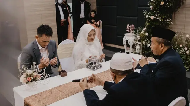 [Fimela] Ikke Nurjanah dan Karlie Fu