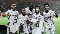 Meski mayoritas pemain belum tahu bagaimana masa depan mereka di Persik Kediri musim depan, tetapi semua tetap tampil maksimal di sisa laga BRI Liga 1 2022/2023. (Bola.com/Gatot Sumitro)