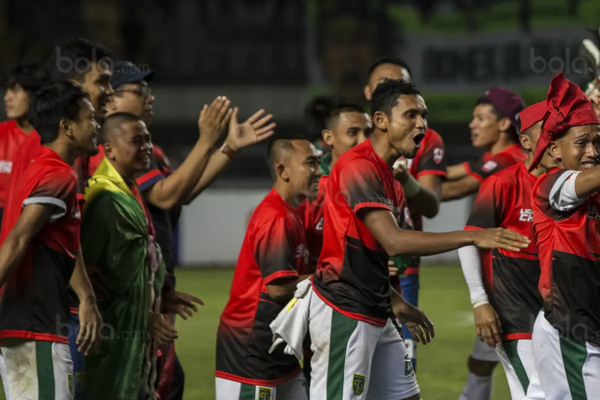 FOTO: Irfan Jaya, Pemain Terbaik yang Jadi Masa Depan Persebaya