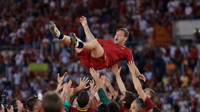 20170528-Totti Ucapkan Perpisahan dengan AS Roma-AP