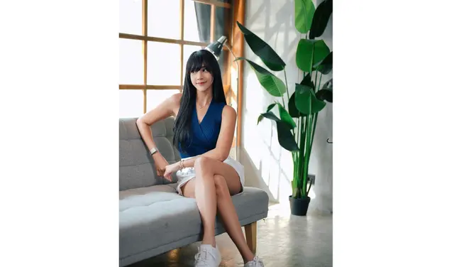 7 Potret terbaru Anya Geraldine dengan gaya rambut berponi, disebut unreal layaknya karakter anime