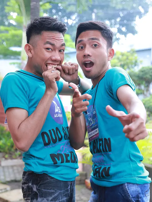 Terlihat kekompakan Duo Alvin yang selalu semangat dan energik dalam menjalani latihan di karantina D’Academy 3. (Galih W.Satria/Bintang.com)