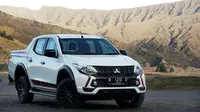 Mitsubishi Triton Athlete diuji di kawasan wisata Taman Nasional Bromo Tengger Semeru. (Dok Mitsubishi)
