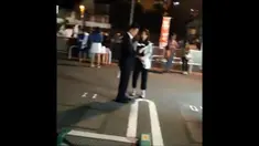 Berikut detik-detik kepanikan warga saat gempa dan tremor susulan terjadi. (Storyful News)
