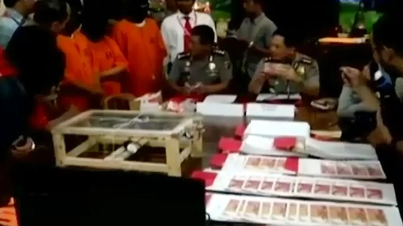 Uang-Palsu