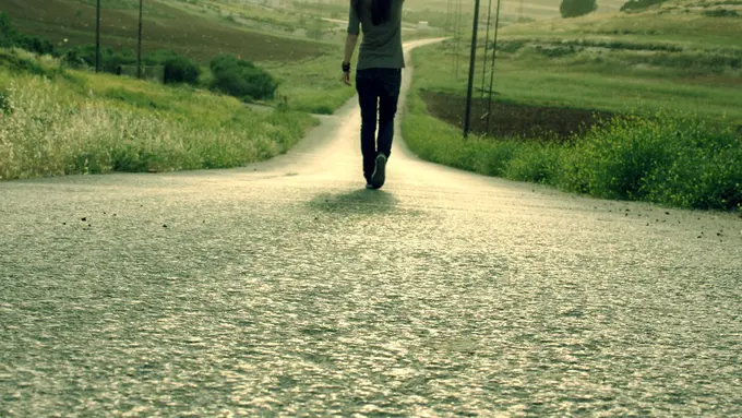 3 Alasan Kenapa Kamu Butuh Waktu Buat Menyendiri