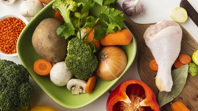 4. Kaya Antioksidan untuk Bantu Proses Pembakaran Lemak [Dok/freepik.com]