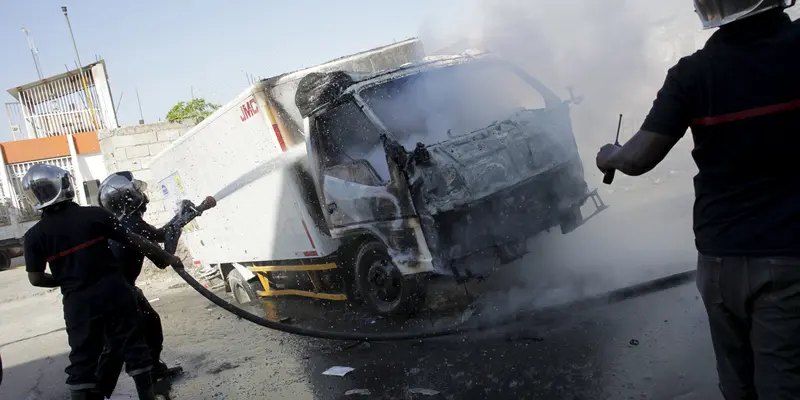 20160119-Demo-Pemilu-Haiti-Reuters