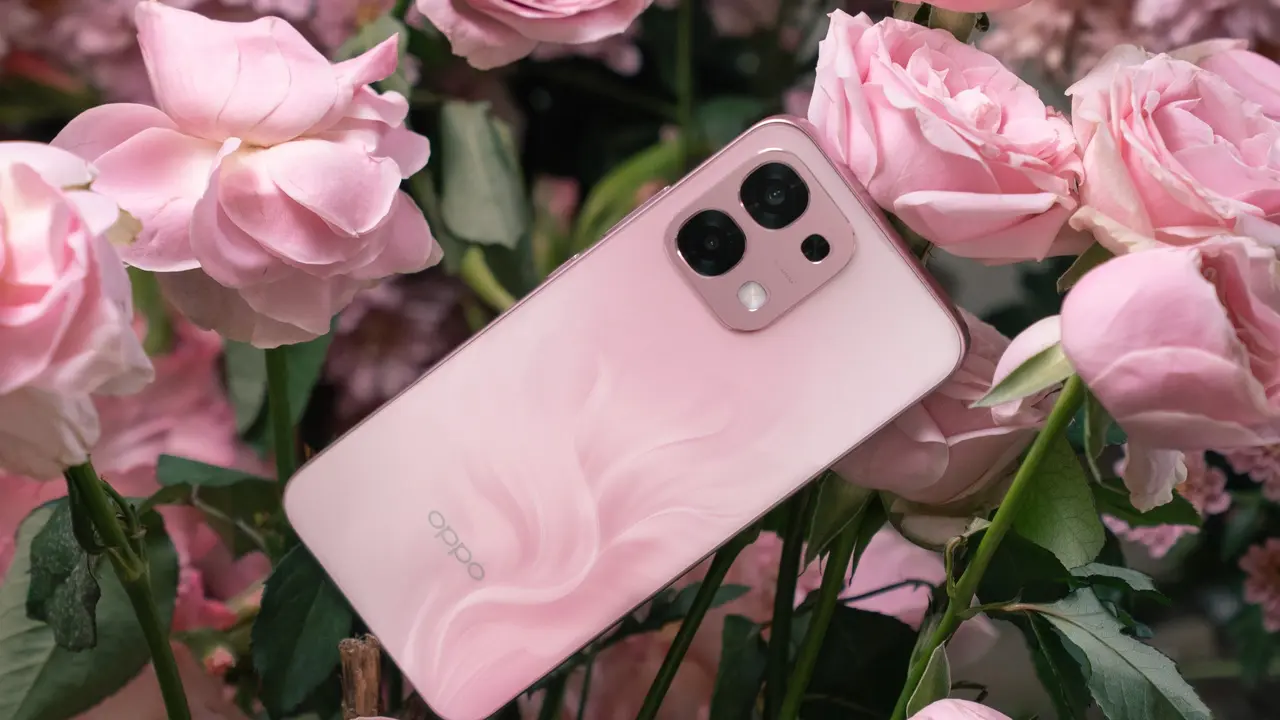 Oppo A6 Pro 5G.
