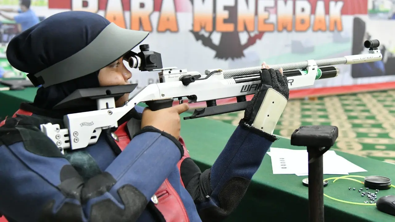 Atlet para-menembak Indonesia di Paralimpiade Tokyo 2020, Hanik Puji Astuti.