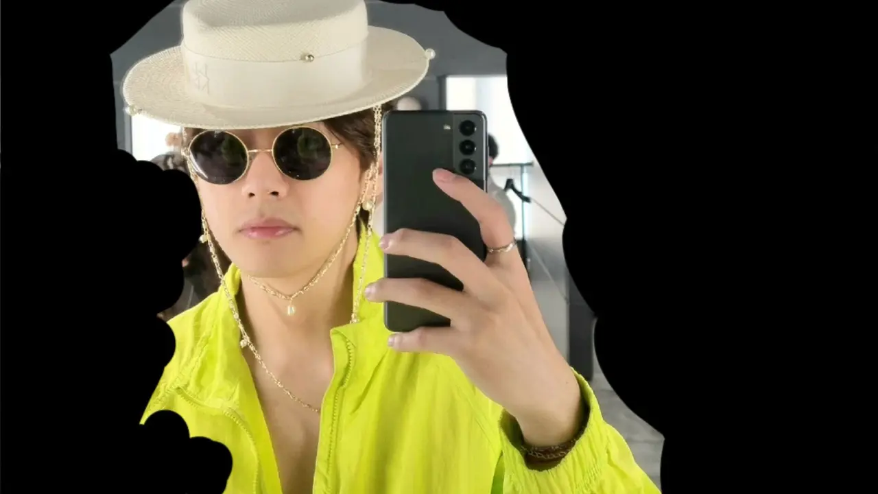 V BTS