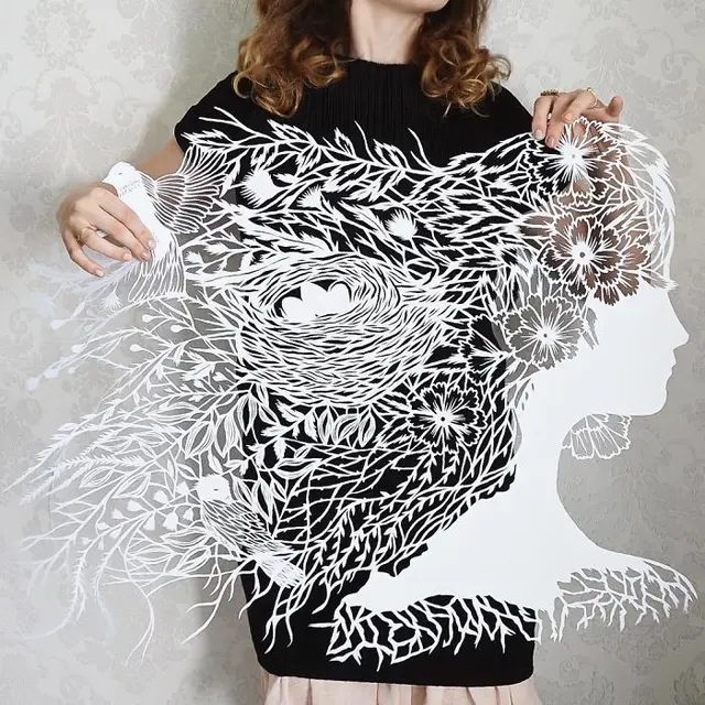 8 Foto Seni Potong Kertas Ini Dibuat dengan Ukuran Tak Biasa, Bikin Takjub