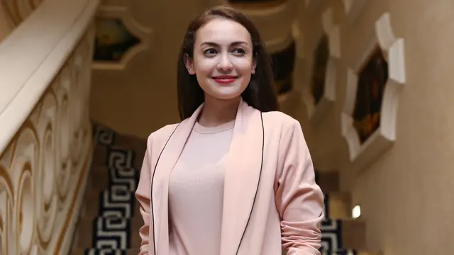 [Bintang] Rianty Cartwright