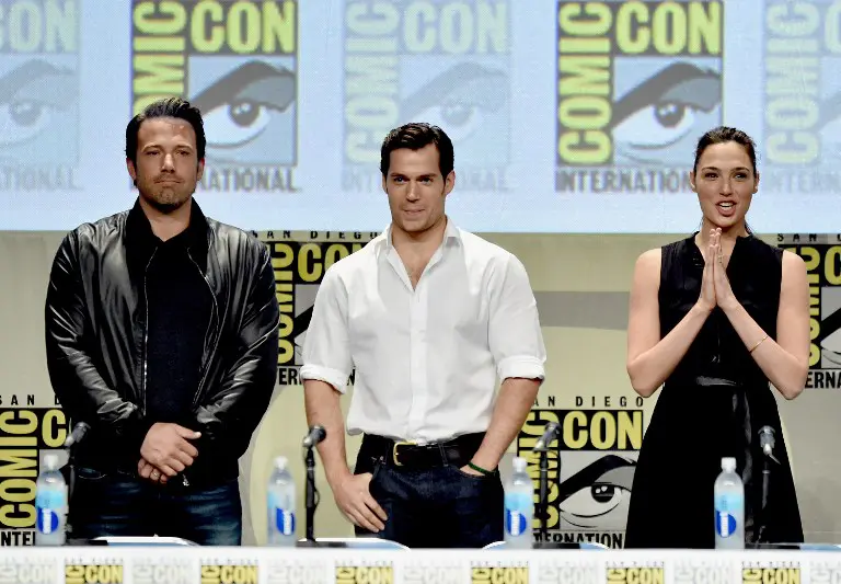 Ben Affleck, Henry Cavill & Gal Gadot, pemeran utama film Justice League'. (AFP/Bintang.com)