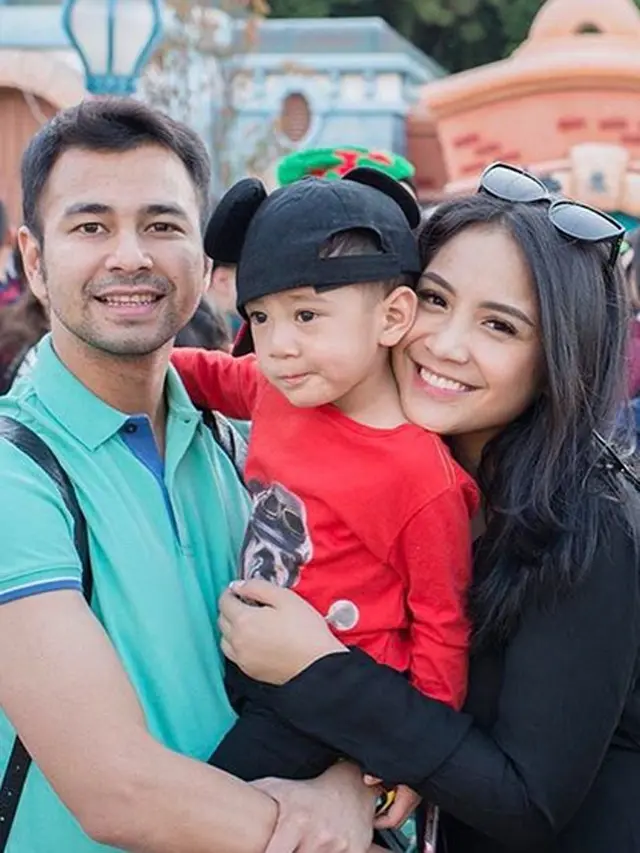 [Bintang] Raffi Ahmad-Nagita-Ayu