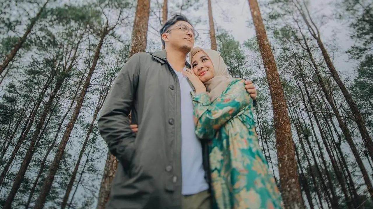 Laudya Cynthia Bella dan Engku Emran