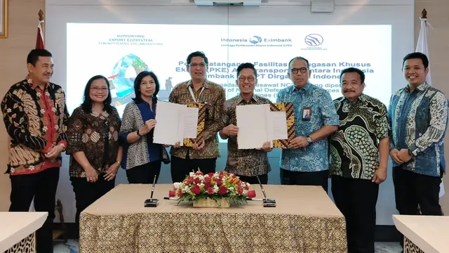 Lembaga Pembiayaan Ekspor Indonesia (LPEI) memberikan pembiayaan untuk ekspor 6 unit pesawat terbang NC212i buatan PT Dirgantara Indonesia (PTDI). (Dok LPEI)