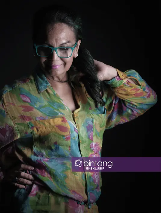 Foto-foto eksklusif Christine Hakim. Fotografer: Bambang E. Ros, Stylist: Indah Wulansari, Digital Imaging: Muhammad Iqbal Nurfajri/Bintang.com