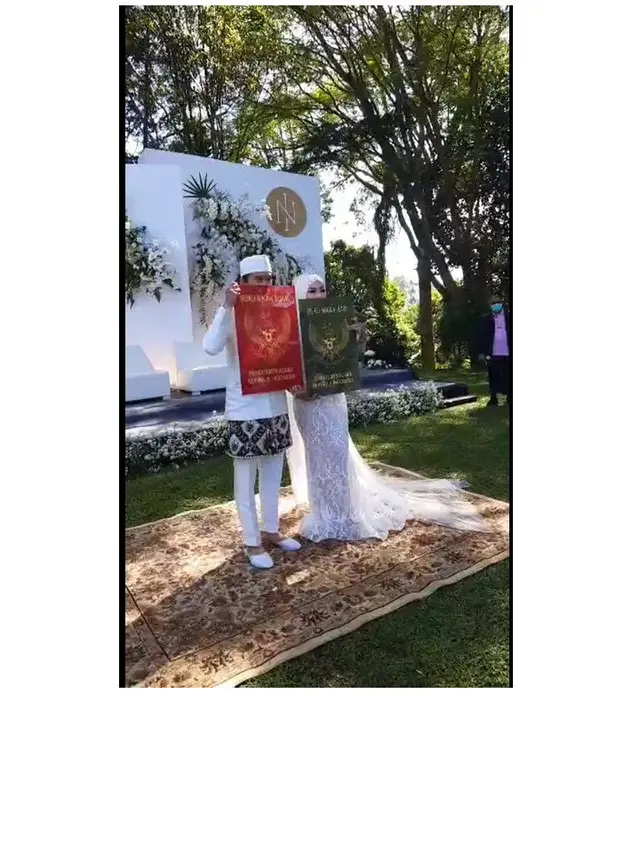 8 Momen Akad Nikah Ikbal Fauzi dan Novia, Buku Nikahnya Curi Perhatian