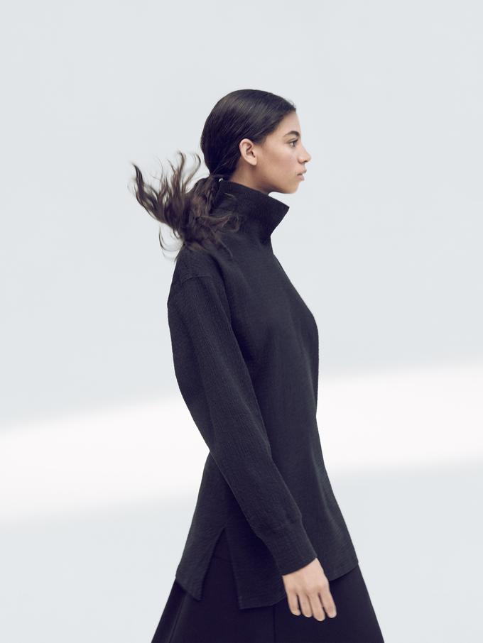 Koleksi Pakaian Sehari hari Uniqlo U dengan Warna dan 