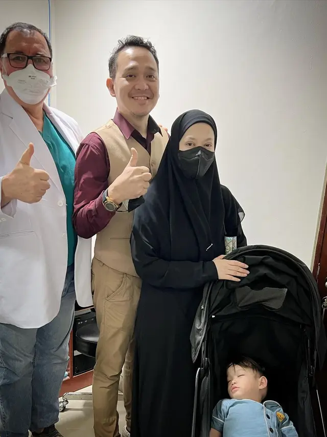 Alami Keguguran, Ini 6 Momen Kompak Lyra Virna Bersama Buah Hati