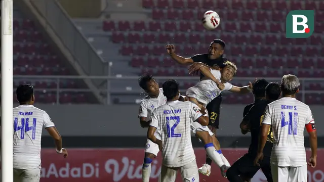 Arema FC vs PSIS Semarang
