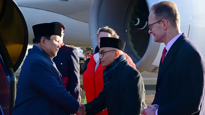 Presiden Prabowo melanjutkan lawatannya ke London, Inggris. Prabowo nantinya akan bertemu Raja Charles III hingga PM Inggris Keir Starmer. (Foto: Muchlis Jr - Biro Pers Sekretariat Presiden)
