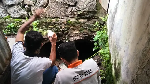 Tanah Ambles 15 Meter di tengah Permukiman Rumah Warga Sisir Kota Batu