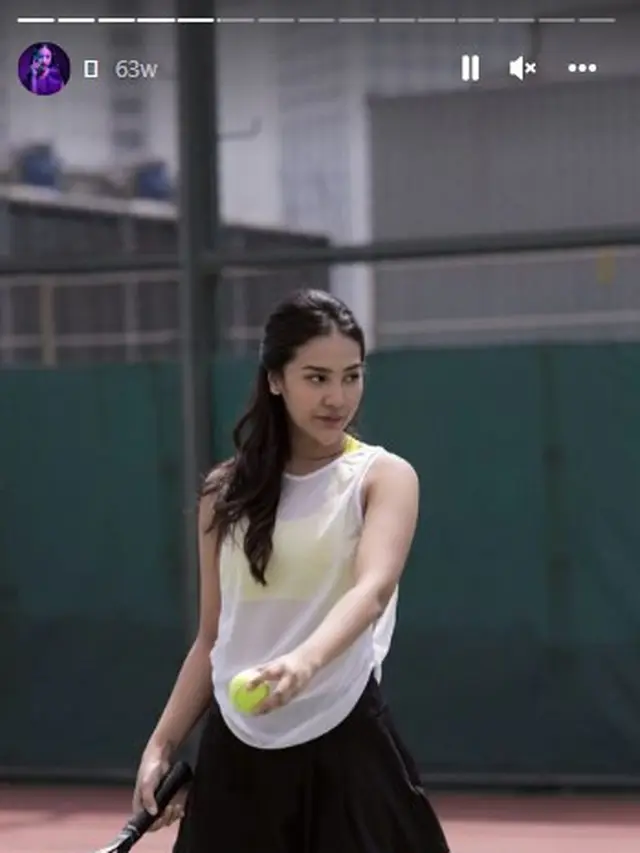 8 Potret Anya Geraldine Jajal Olahraga Tenis, Curi Perhatian