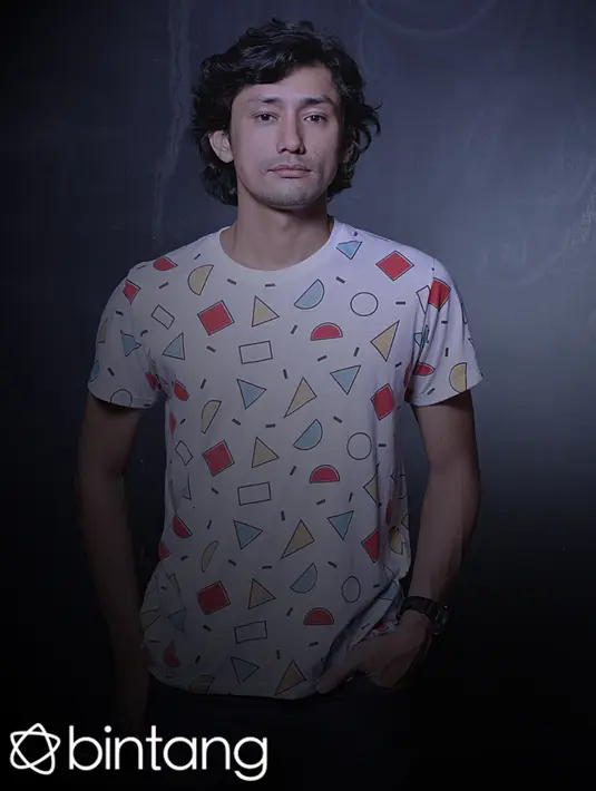 Karier di dunia entertainment yang telah dibangunnya sempat hancur karena narkoba. Kini Revaldo akan kembali menekuni dunia yang sudah membesarkan namanya itu secara perdana melalui event fashion di Jakarta. (Nurwahyunan/Bintang.com)