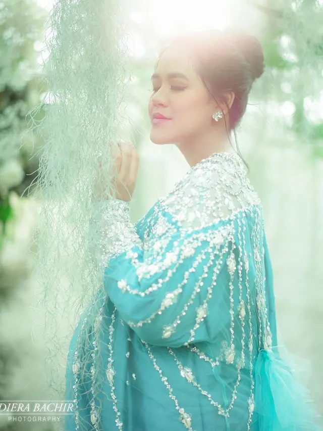 6 Potret Maternity Shoot Kahiyang Ayu